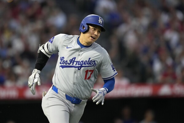 Half dodgers half angels jersey sales